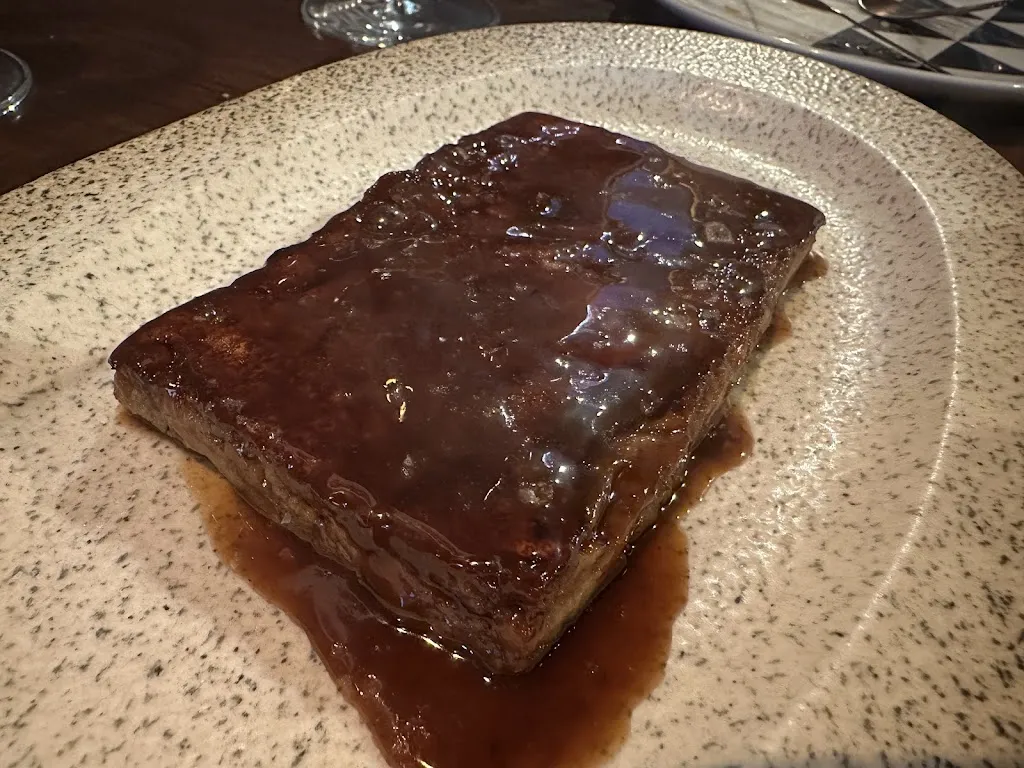 javier rivero_Benedita Elisa_Santiago de Compostela_review