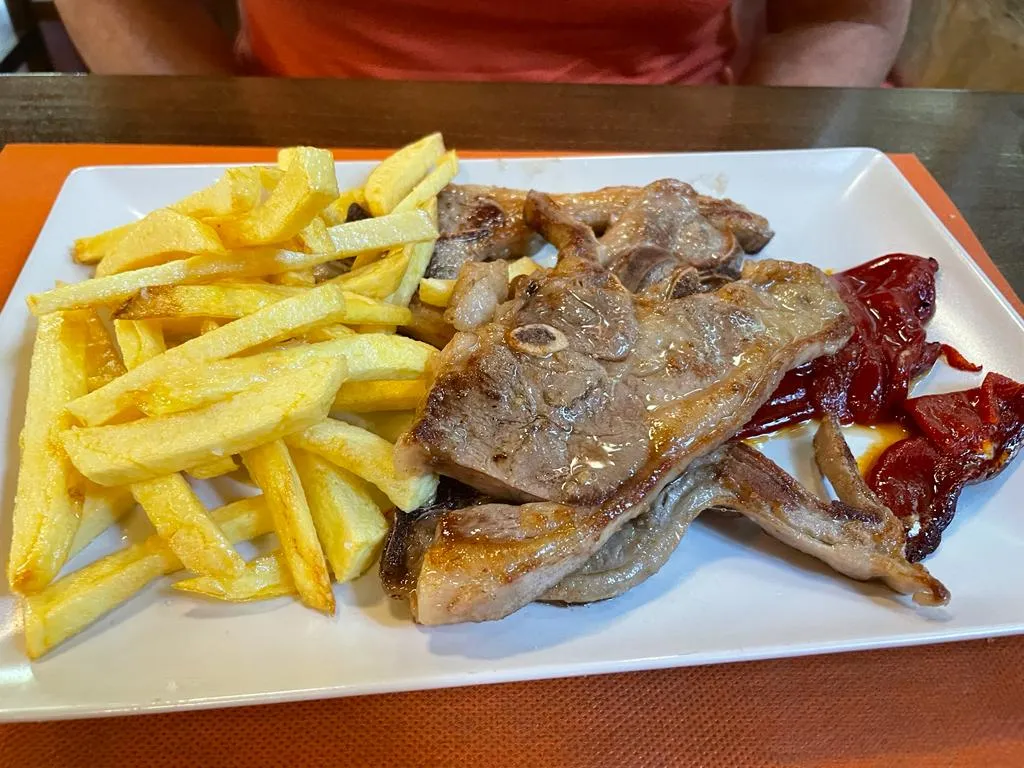 Menü_Restaurante Nuevo Arcena_Jurisdicción de San Zadornil_Bild_5