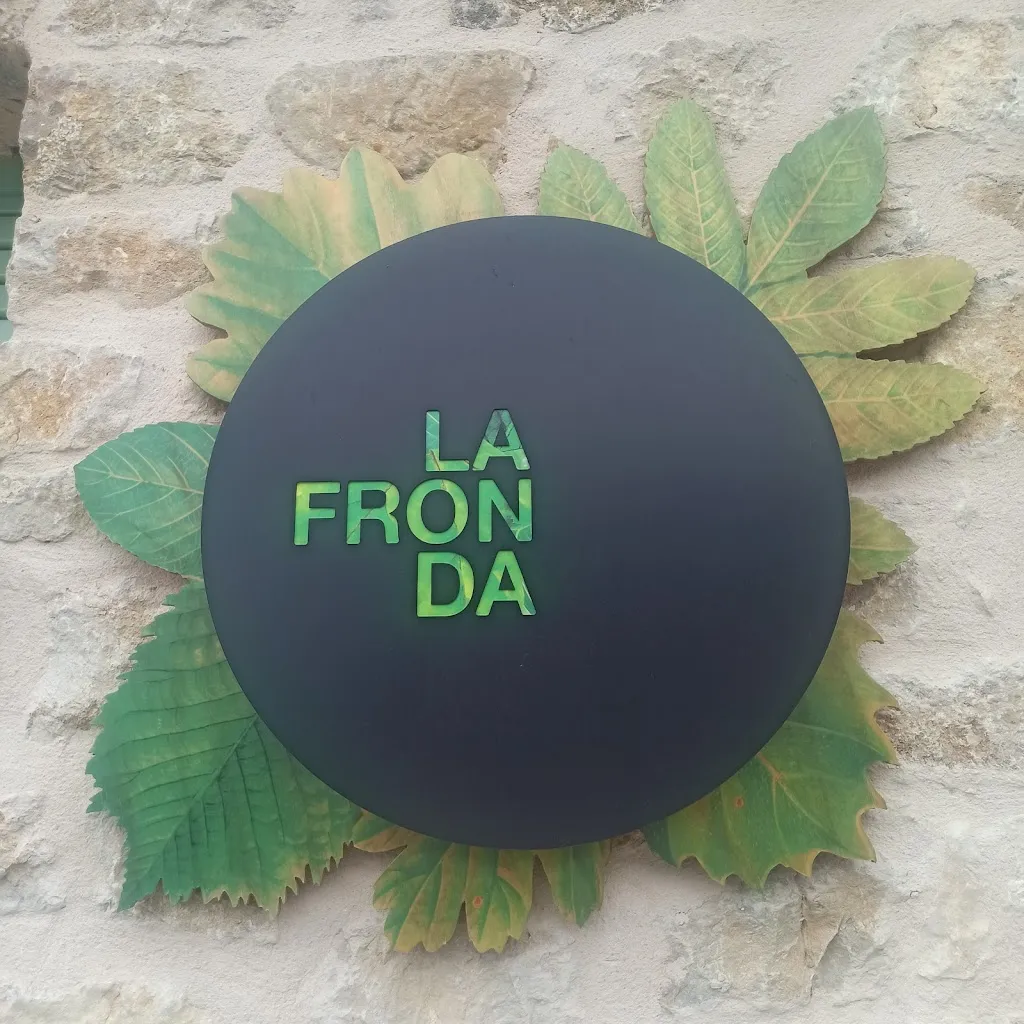 Scarlet Yanez_Restaurante La Fronda_Jurisdicción de San Zadornil_review