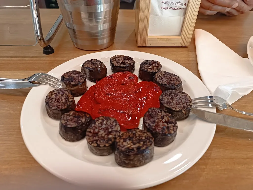 Restaurante La Fronda_Jurisdicción de San Zadornil_slider_image_2