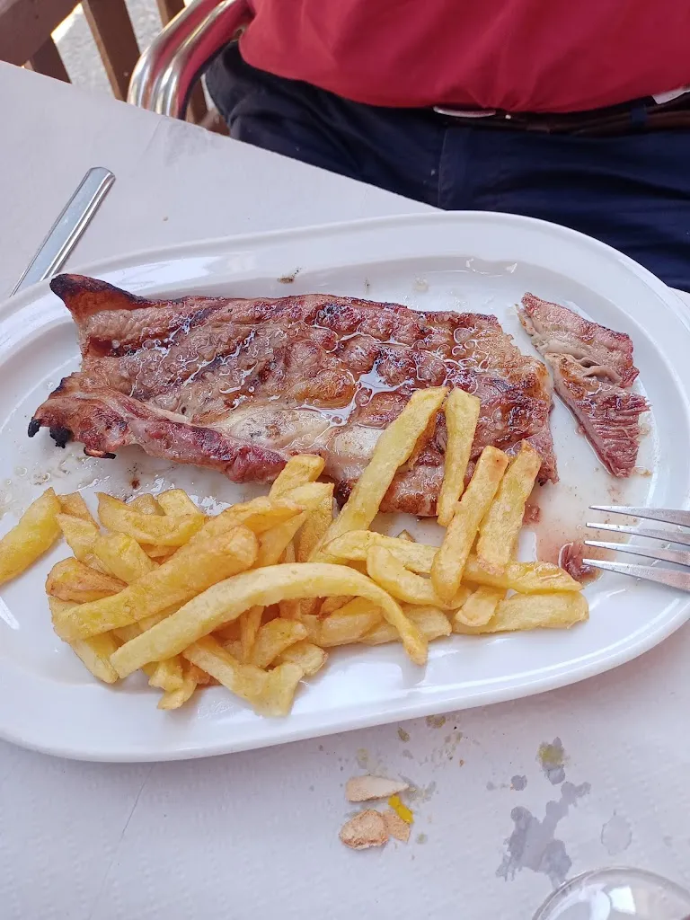 Menu_Restaurante Alhambra_Madrigal del Monte_image_5