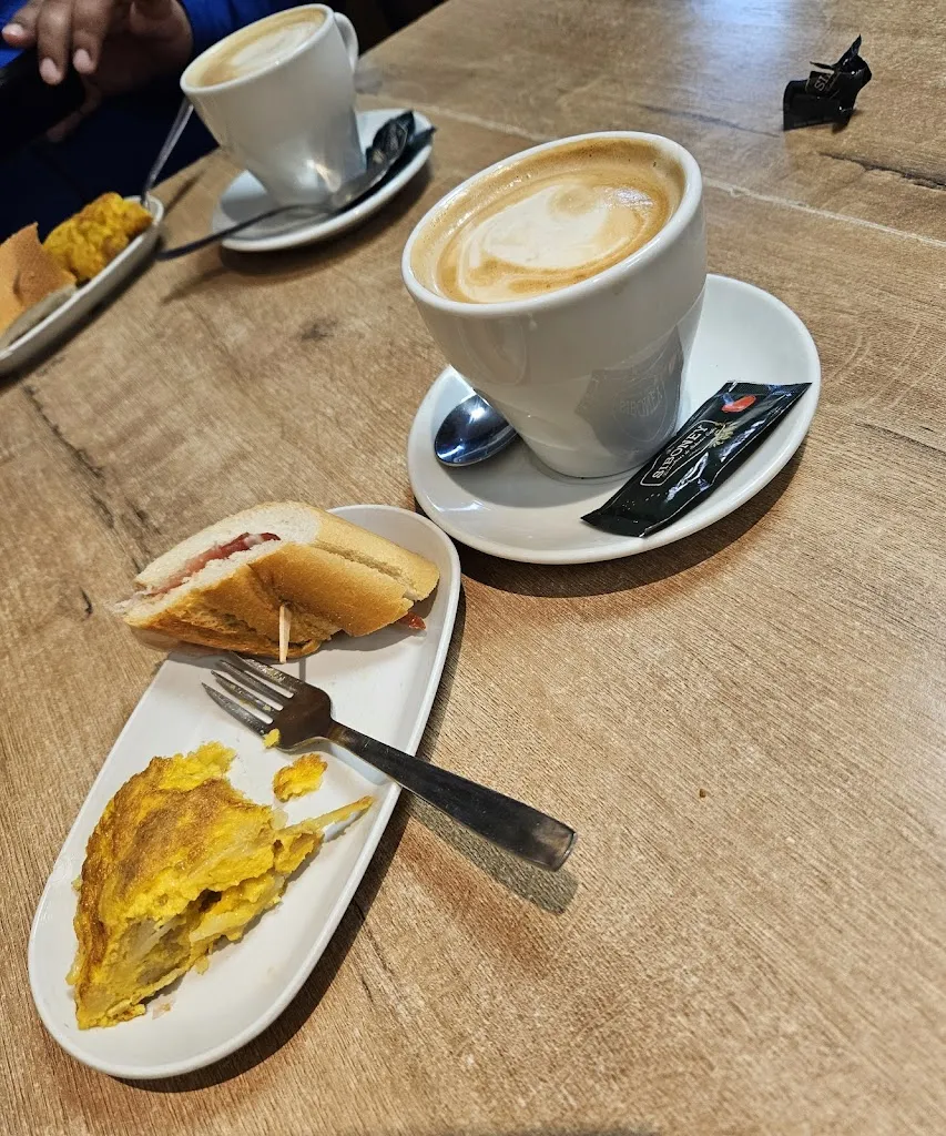 Darryl James Pereira_Restaurante Las Vegas_Santiago de Compostela_recensione