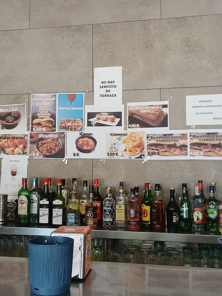 Bar la cantina Toñi_Madrigalejo del Monte_slider_image_2