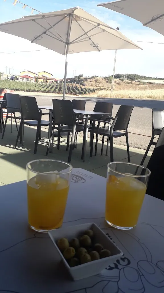 Menu_Bar La Escuela_Mambrilla de Castrejón_immagine_1