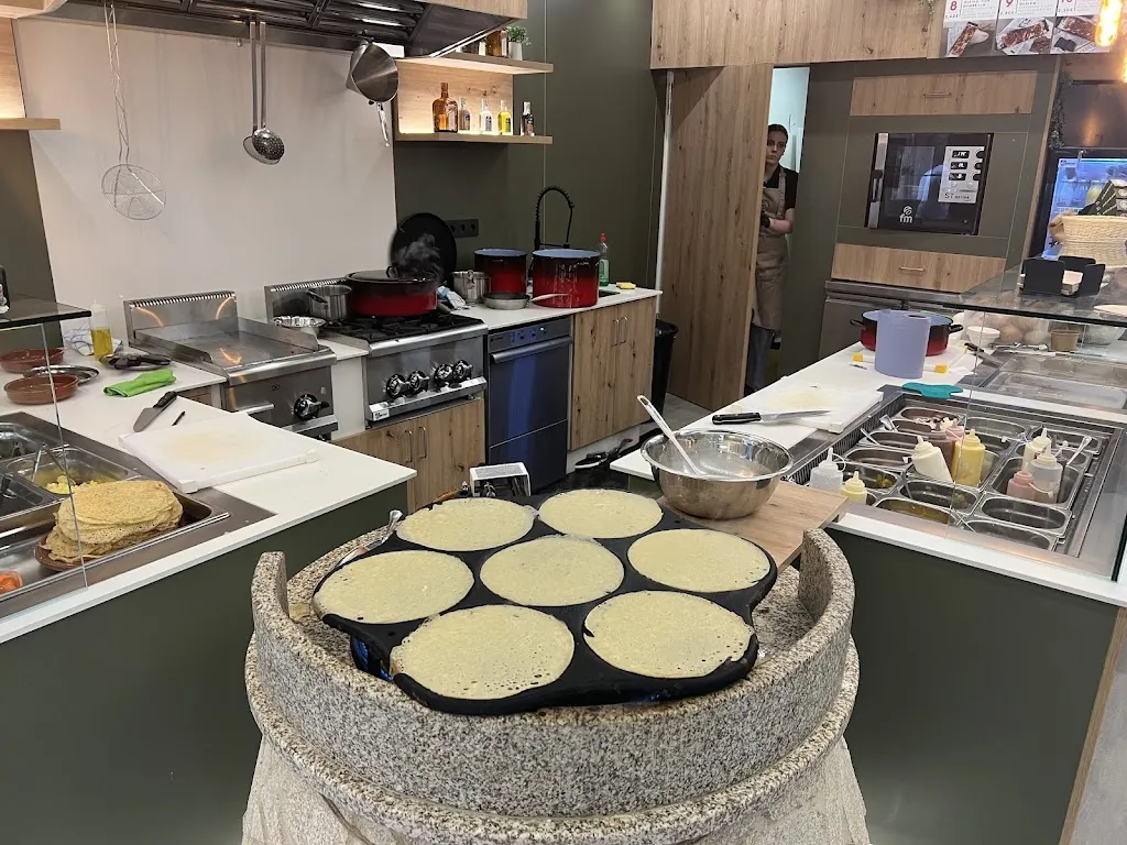 Robert Heath_Demasiao Stylo Galego_Santiago de Compostela_review