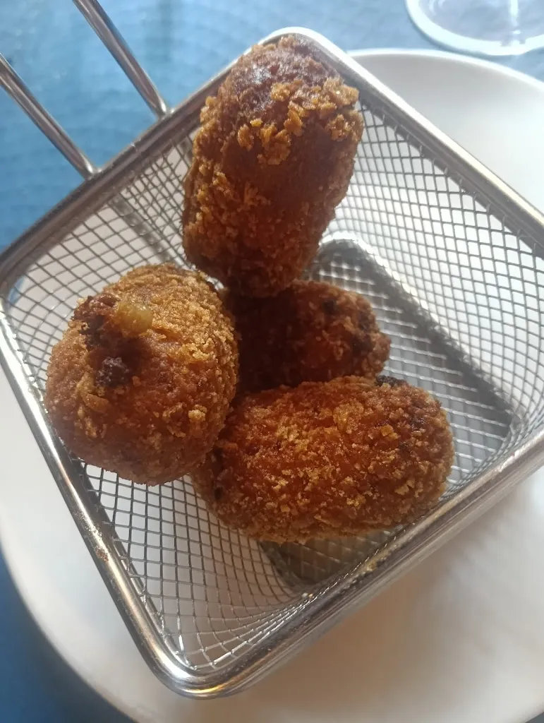 javier saiz_Gastro Pub El Desvan_Merindad de Valdeporres_review