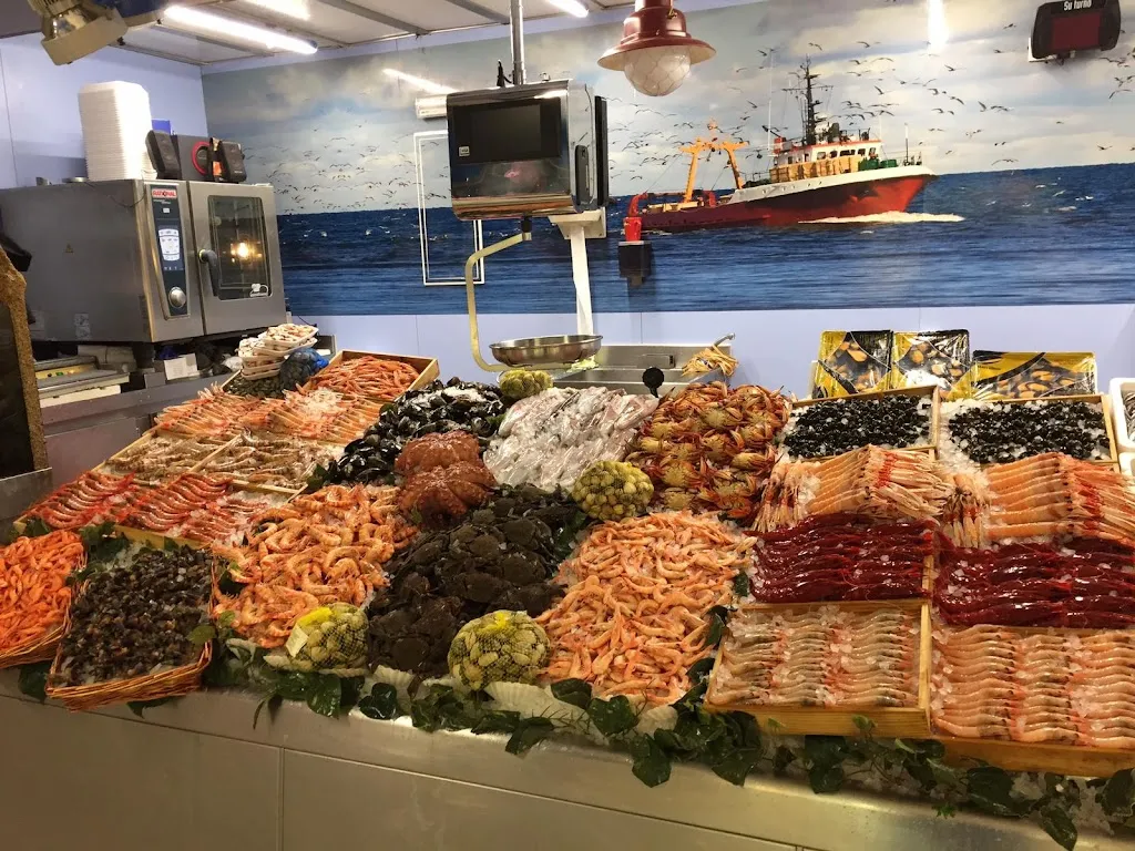 Pescadería La Milagros restaurant in Milagros