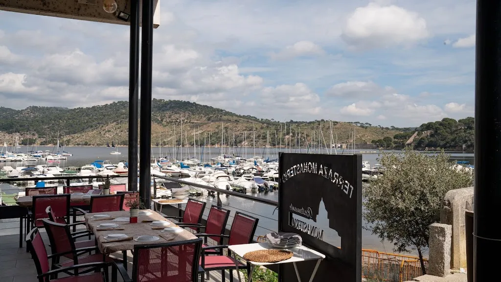 Restaurante Monasterio restaurant in Monasterio de la Sierra