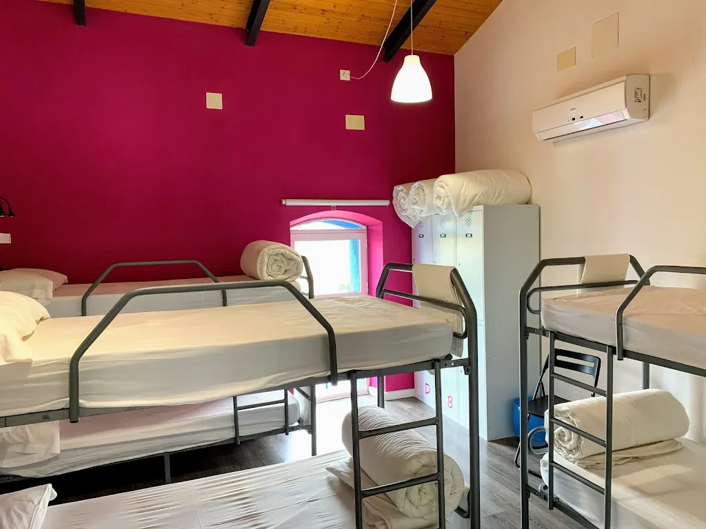 Hostel Cañaveral_Monasterio de Rodilla_slider_image_2