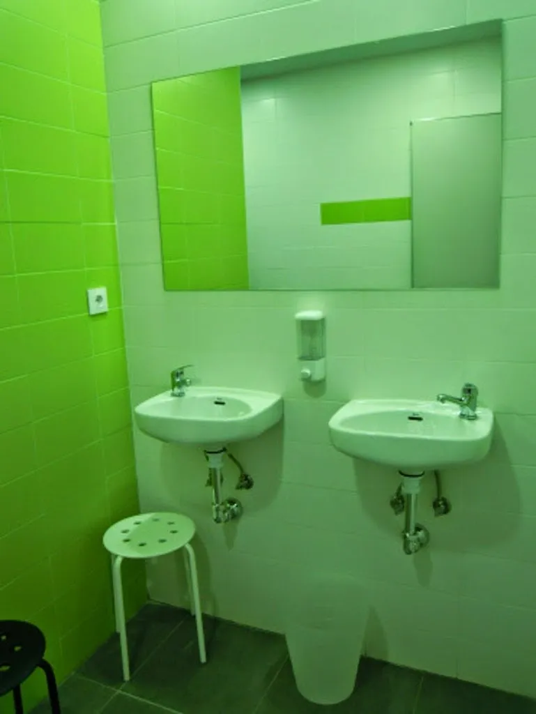 Hostel Cañaveral_Monasterio de Rodilla_slider_image_3