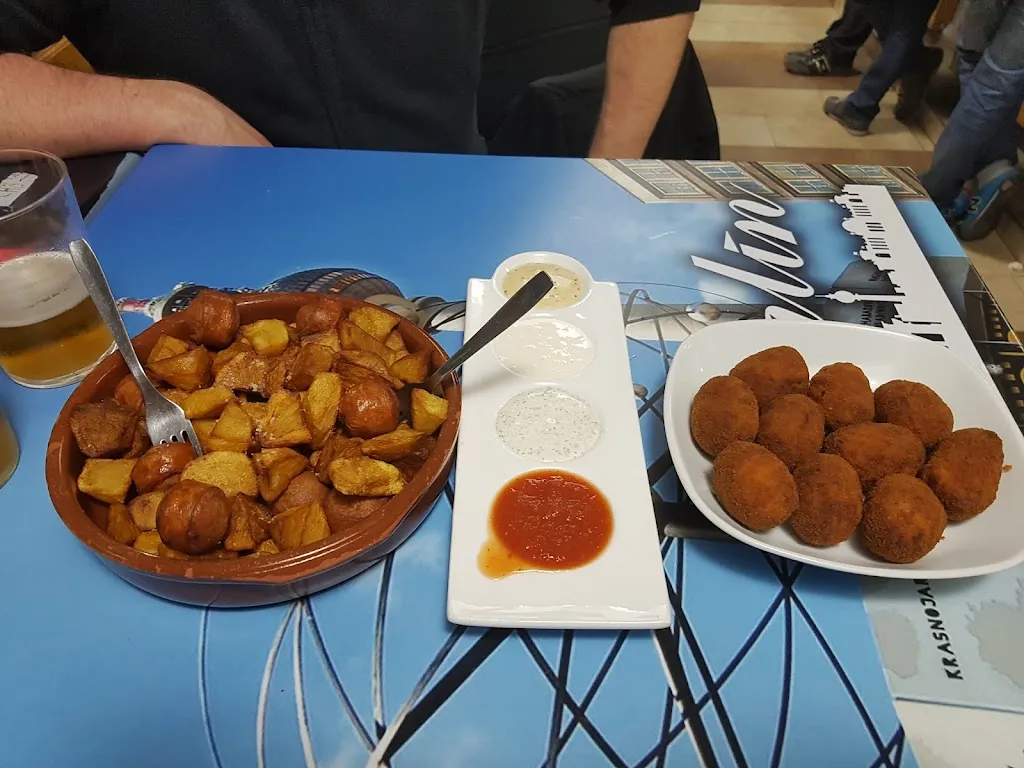 Javier Gonzalez Rodriguez_Taberna Berlín_Miranda de Ebro_review