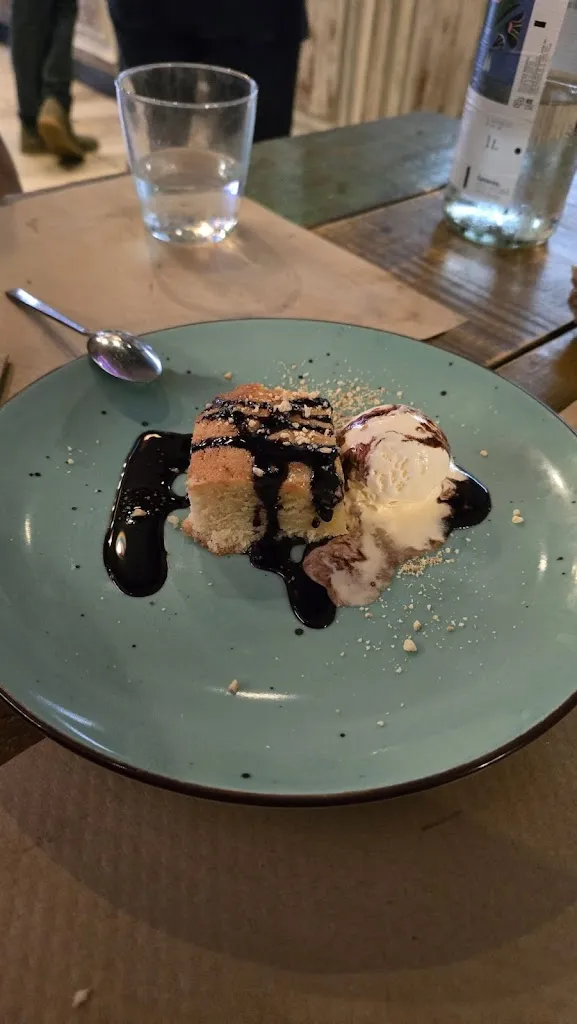 Yoha Alvarez_Tómbola Gastro Bar_Miranda de Ebro_review