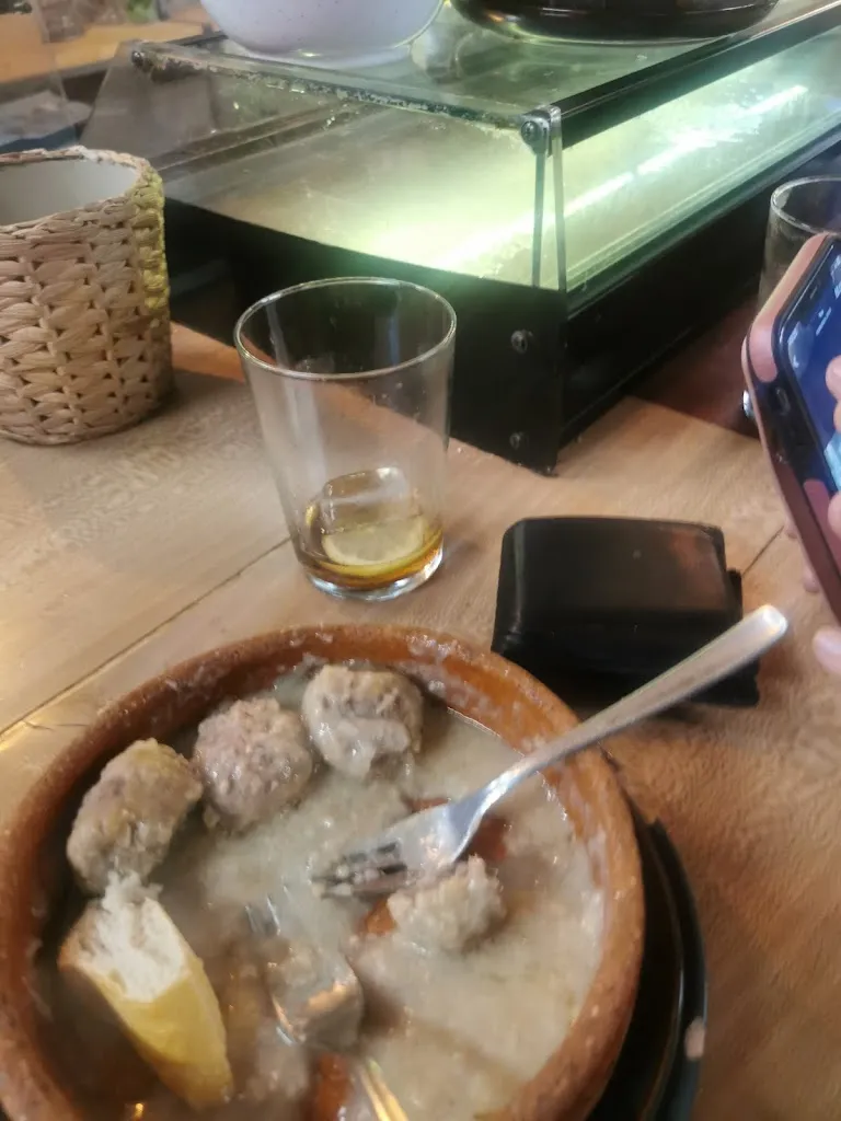 Salomón Castro_Los Monteros_Miranda de Ebro_review