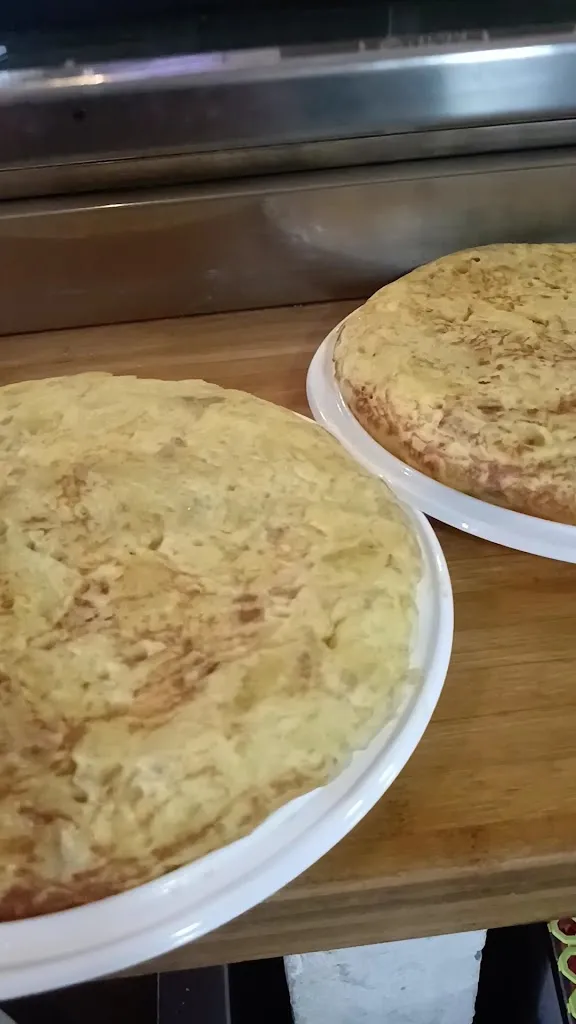 Bar Plaza Oña_Oña_slider_image_2