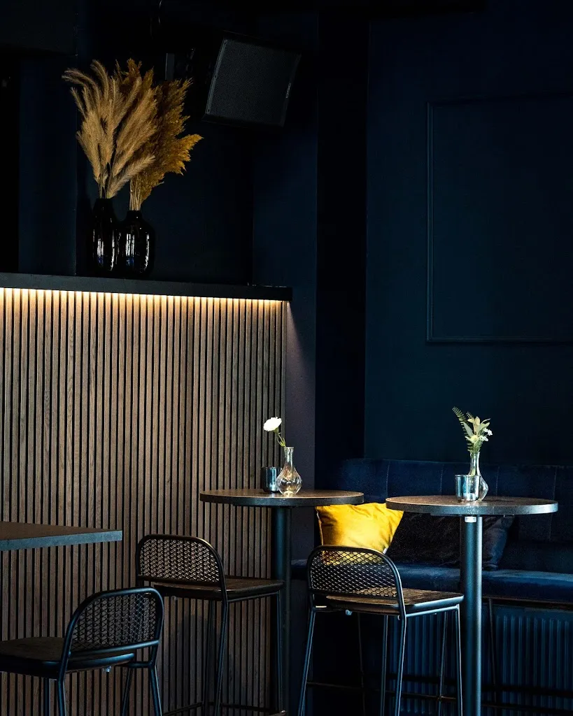 Big Belly Bar & Restaurant restaurant in Nebreda