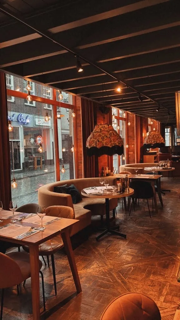 Svetlana Verbiest-Saunicheva_Humphrey’s Restaurant Breda_Nebreda_review