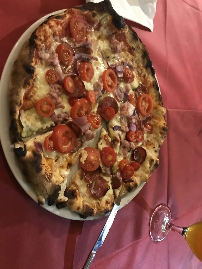 Andrius Milutis_Ristorante Pizzeria Ranch Rocce Rosse_Montorio_review