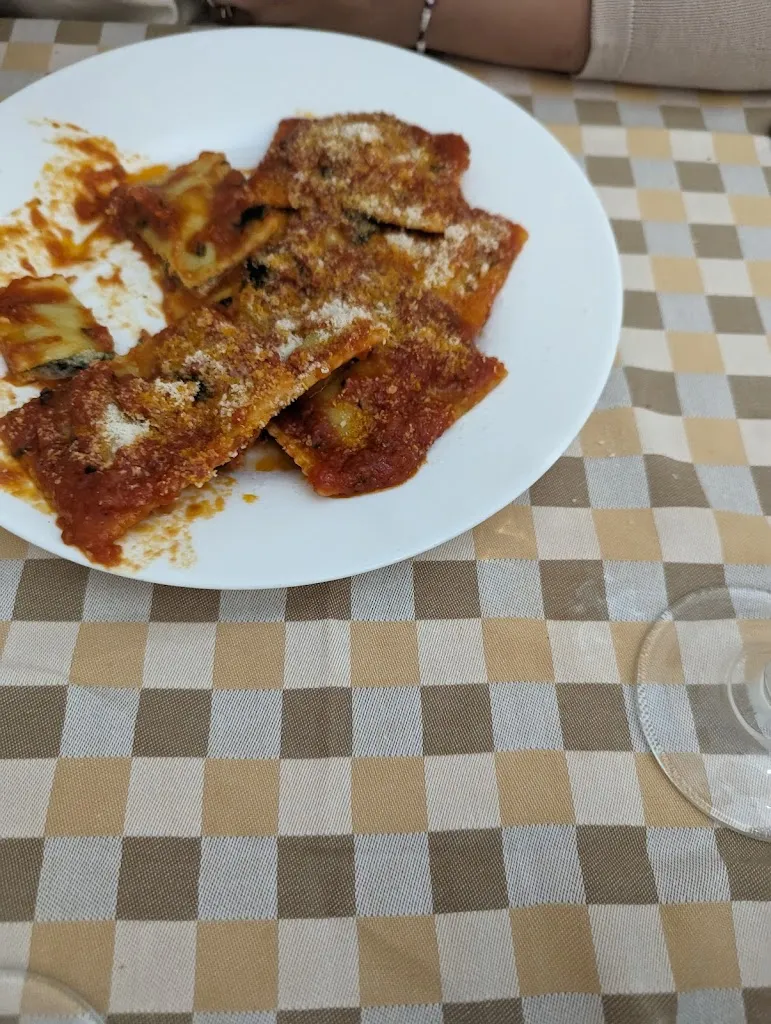 nunzio antonio del papa_A Corte Ristorante Pizzeria Di Pino Giannetti_Montorio_review