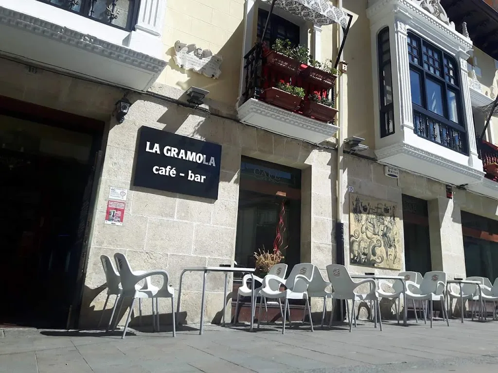 La Gramola Café Bar_Medina de Pomar_slider_image_1
