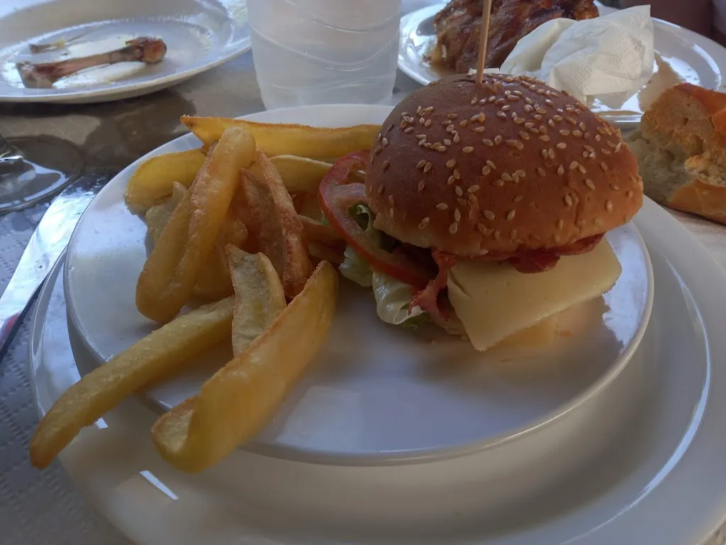 Menu_Cervecera Los Pinos_Medina de Pomar_image_8