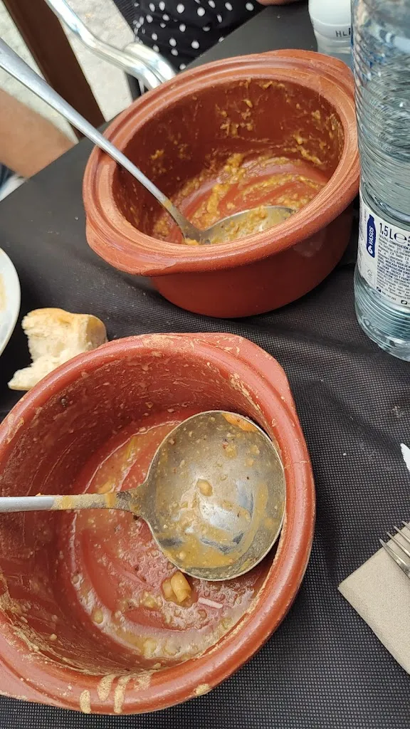 Ruth López_Mesón Inesita_Medina de Pomar_review