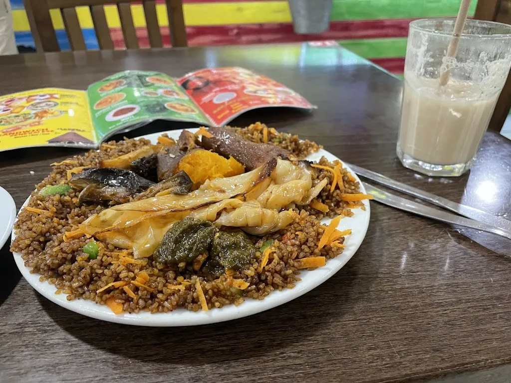 Olivia Rosenstein_Restaurante Mandela 100_Sobrado_review