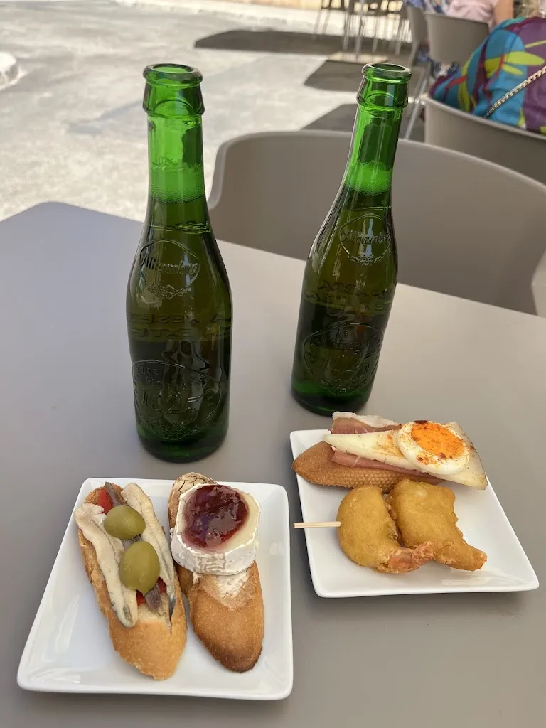 Menu_Bar La Esquina_Palacios de la Sierra_image_7