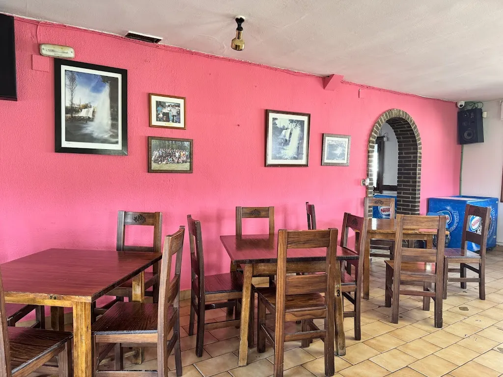 Bar Restaurante El Peñón de Tobalina_Partido de la Sierra en Tobalina_slider_image_1