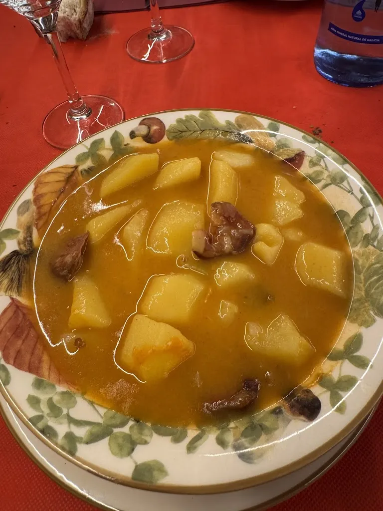 Jose Luis Unzueta Acha_Restaurante la Casona_Pineda de la Sierra_review