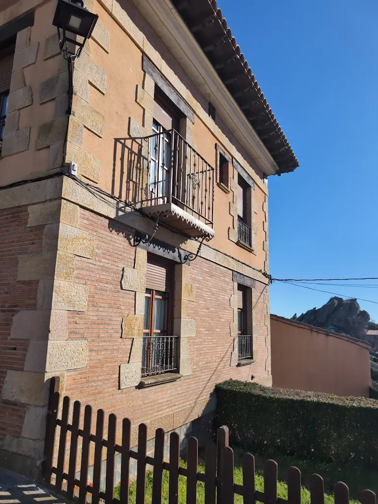 Javier Blanquer Sierra_Casa Rural Chanín I y II_Pinilla de los Barruecos_recensione