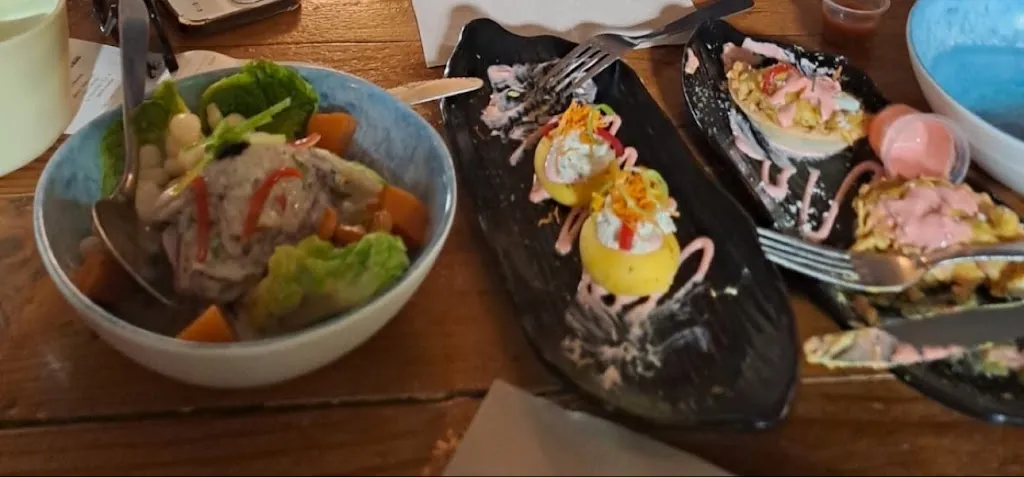 Elaine Deng_Raymi Madrid_Sobrado_review