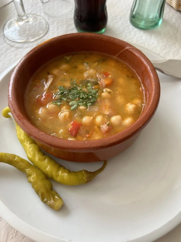 Mesón La Piedra_Presencio_slider_image_2