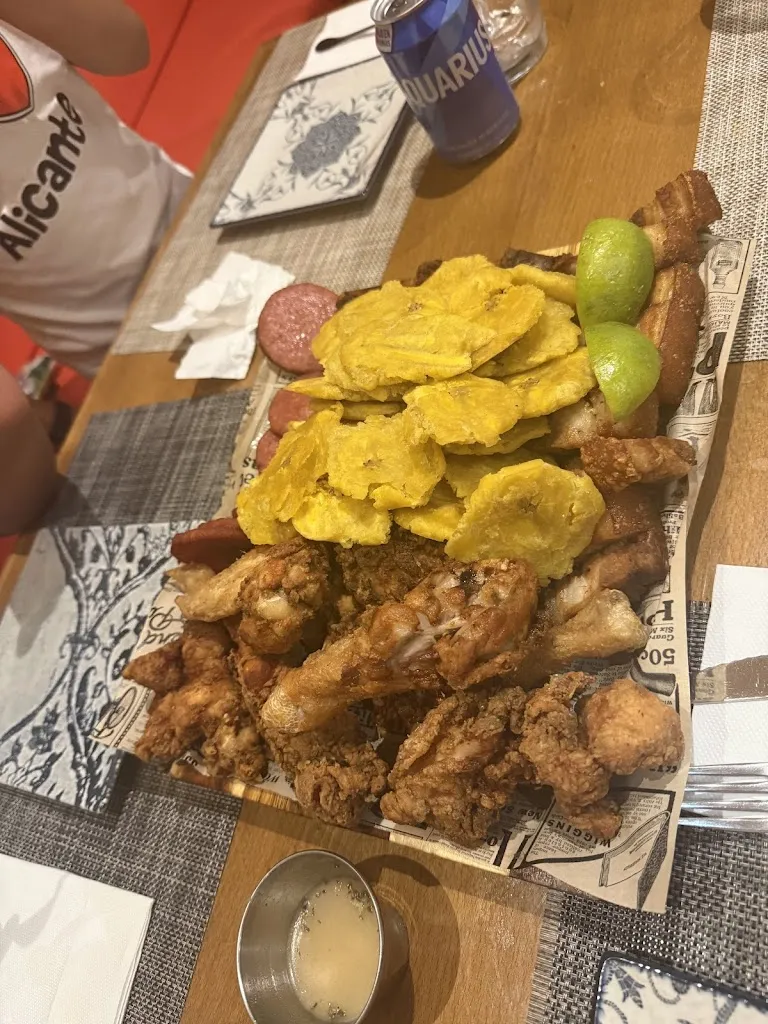 ARLENNY_El Rancho ‘‘El Auténtico Sabor’’_Quemada_review