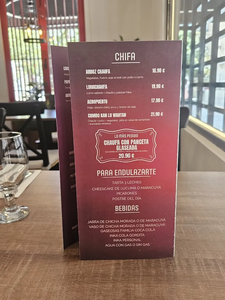 Menü_La Bajada Street Food - Ópera - Madrid Centro - Restaurante Peruano_Sobrado_Bild_1