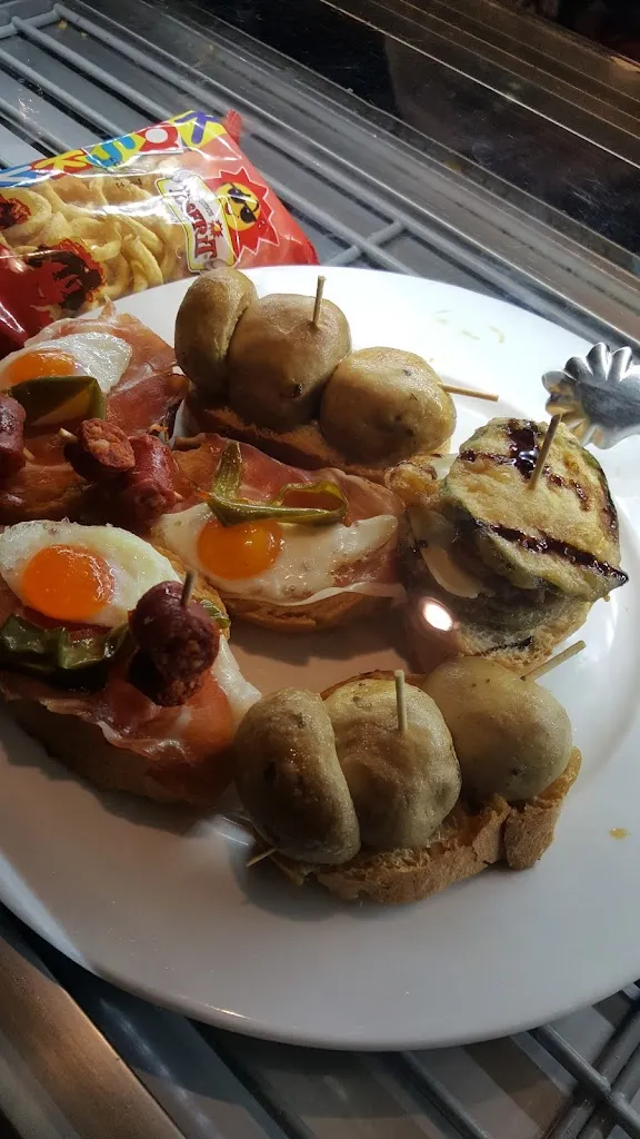 Menu_Cafe Bar Regoluna_Pradoluengo_immagine_9