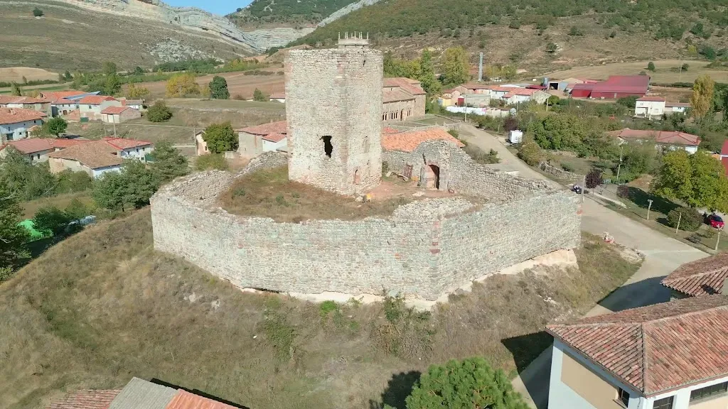 JPEGE DRONE_Castillo de Rebolledo de la Torre_Rebolledo de la Torre_review