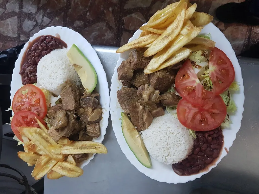 Menu_Bar restaurante el regreso a HONDURAS_Reinoso_image_5