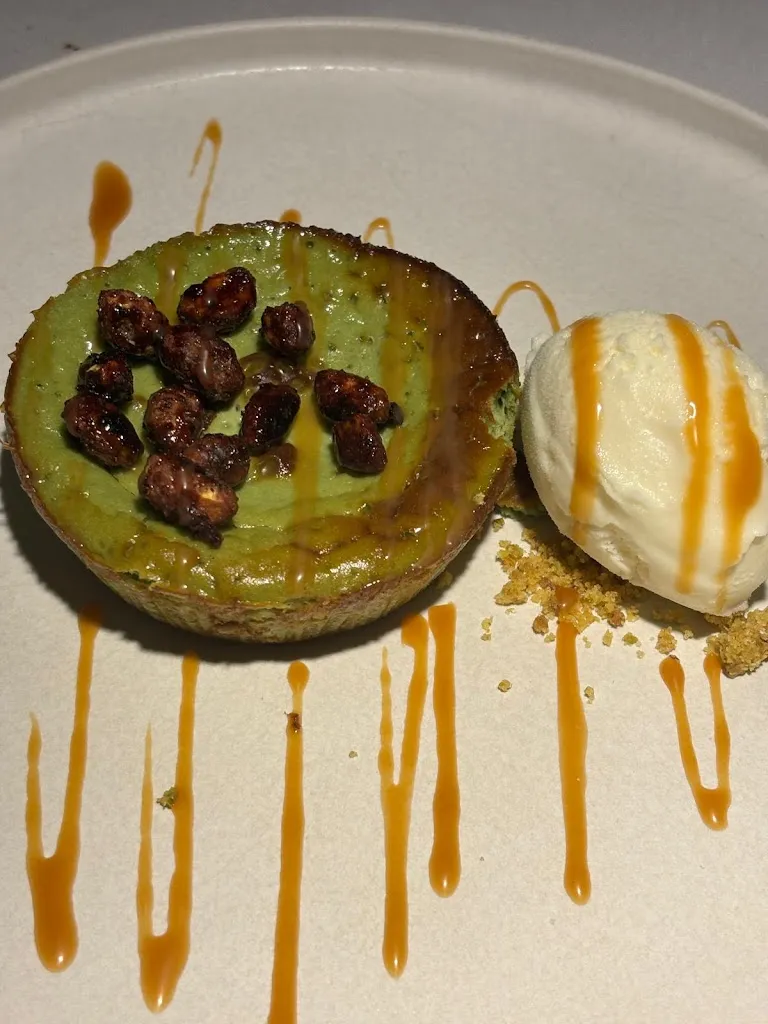 Alejandro Gomez_posada da la aceña_Quintanillas Las_review