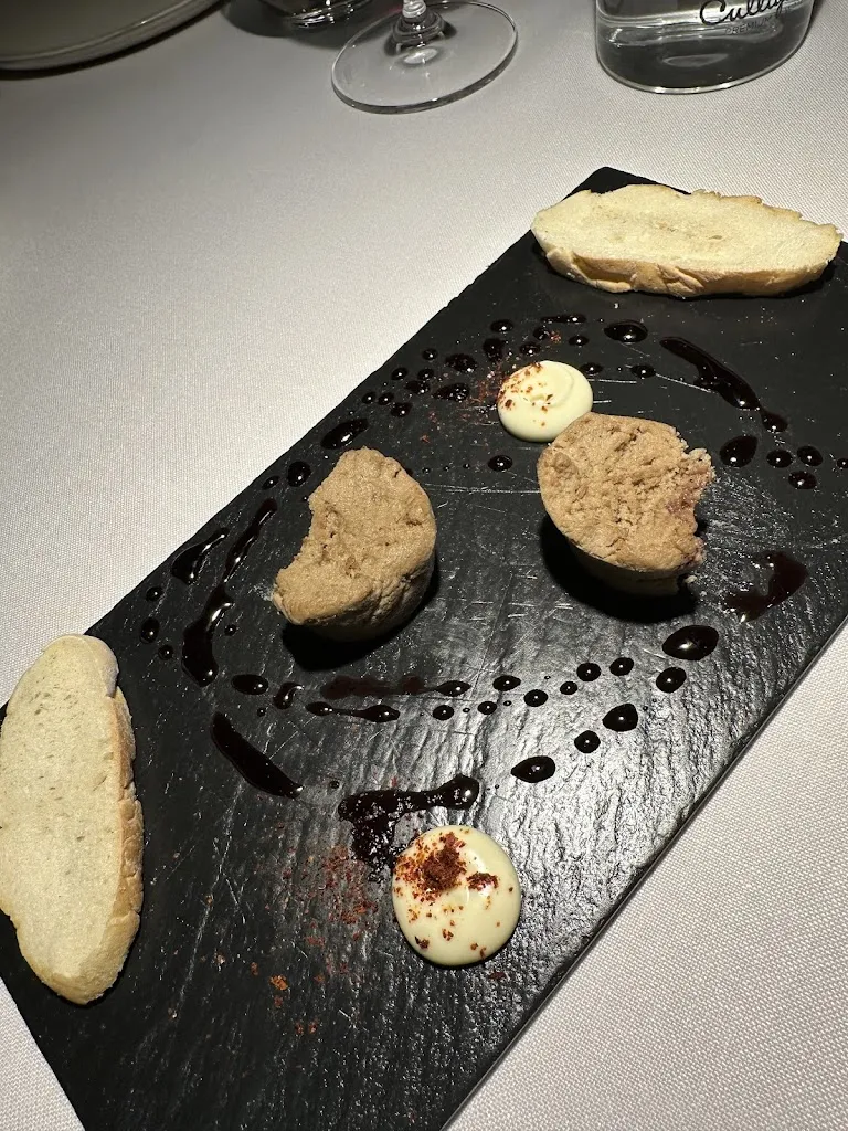 Anastasia Li_posada da la aceña_Quintanillas Las_review