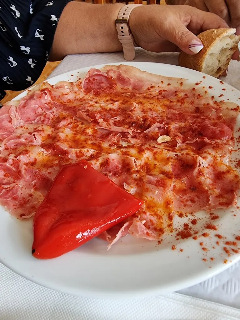 Bar- Restaurante Sabugo_Quintanillas Las_slider_image_3