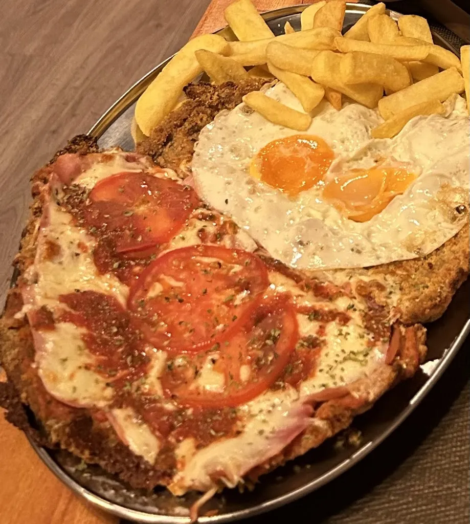 El Bodegón Argentino_Sobrado_slider_image_3