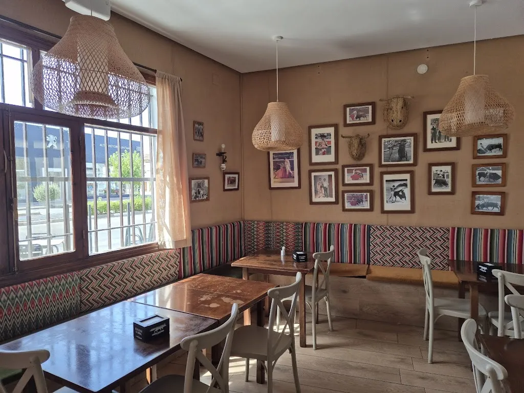 RESTAURANTE Casa Nicolás._Quintanar de la Sierra_slider_image_1