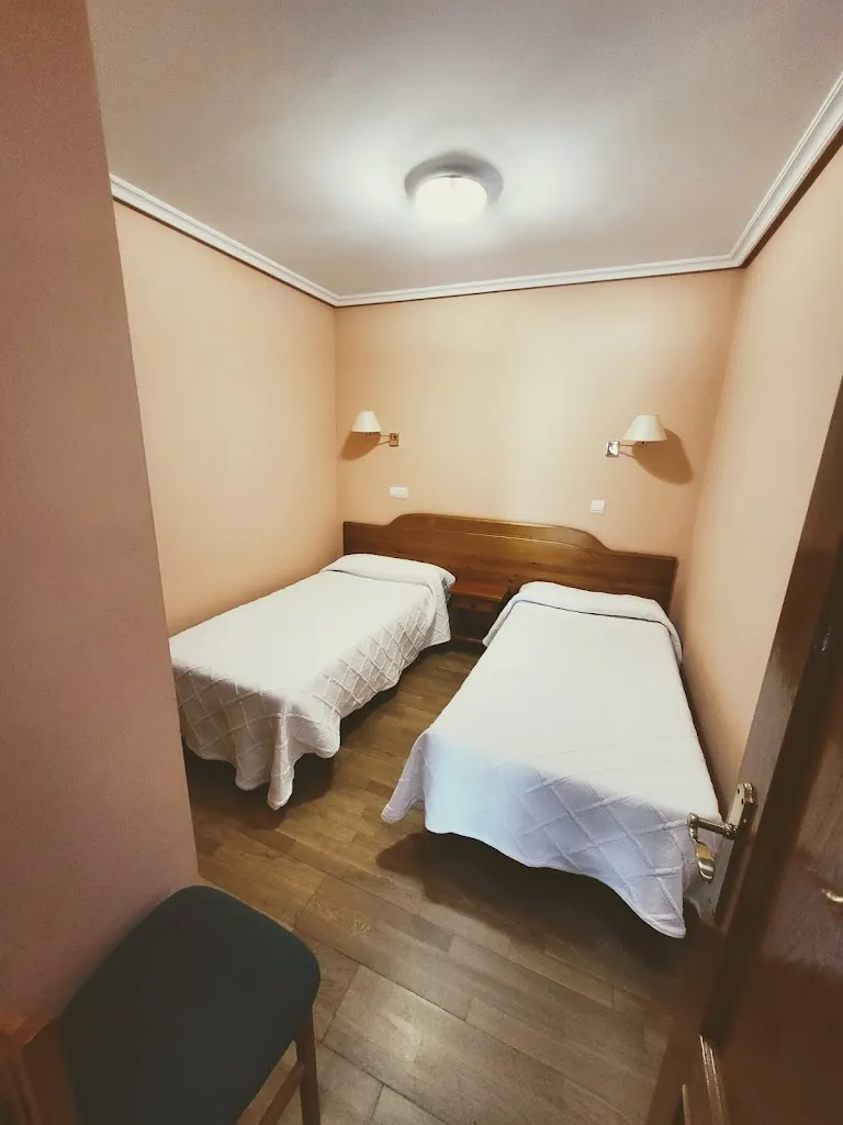 Hostal Domingo_Quintanar de la Sierra_slider_image_2