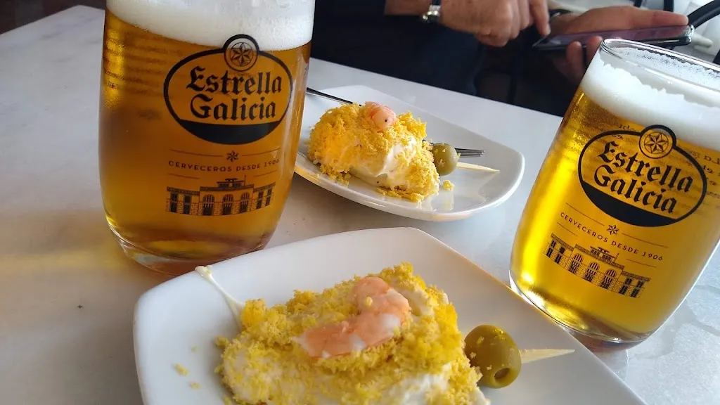 Francisco Vicente_Cafetería Sanza_Quintanar de la Sierra_review