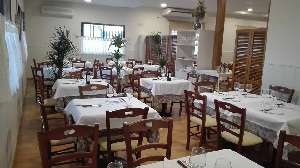 Restaurante Casa Antonio_Quintanar de la Sierra_slider_image_1