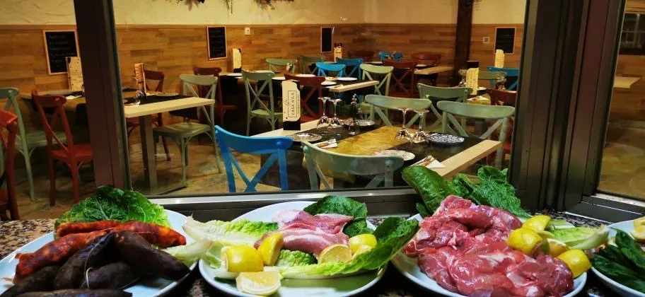 Casa Nila Restaurante & Brasería_Quintanar de la Sierra_slider_image_2