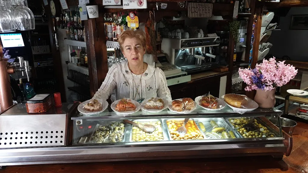 Bar Tía Paula_Regumiel de la Sierra_slider_image_1