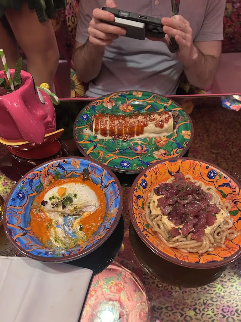 J Almon_Rosi La Loca_Roa_recensione