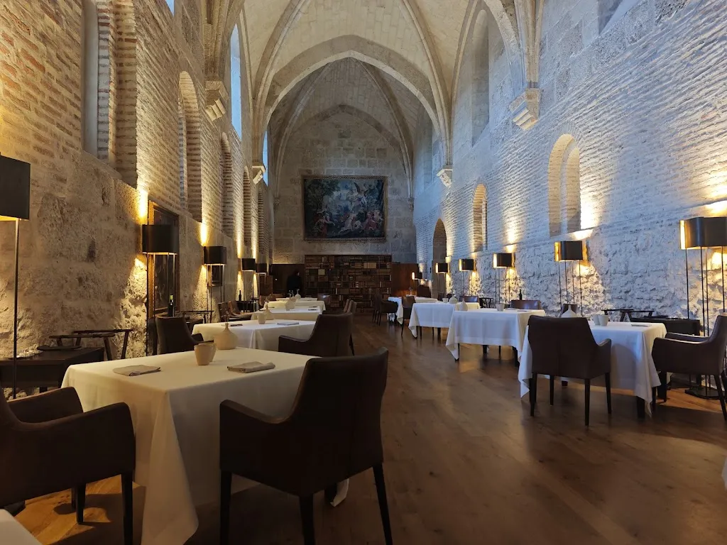 Restaurante Refectorio - Hotel Abadía Retuerta Le Domaine_Retuerta_slider_image_3