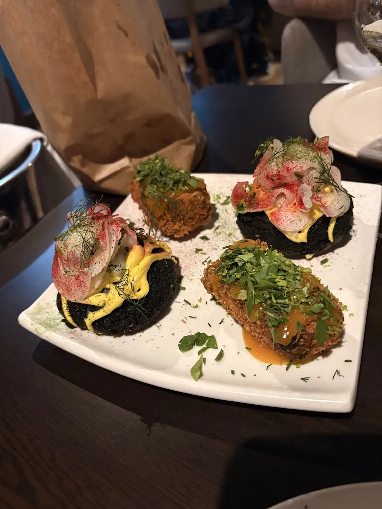 Niculina Garbuz_IN Ristolab_Rojas_recensione